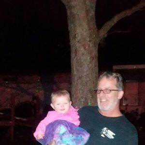 Meet your Posher, Larry